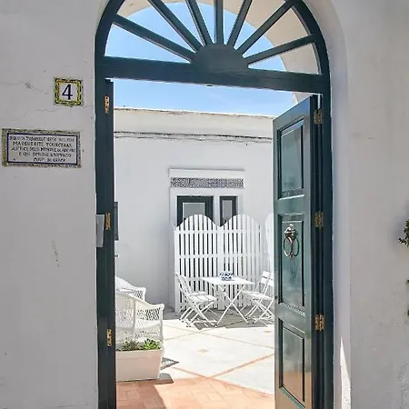 بيت للعطل La Terrazza Sul Blu Di *